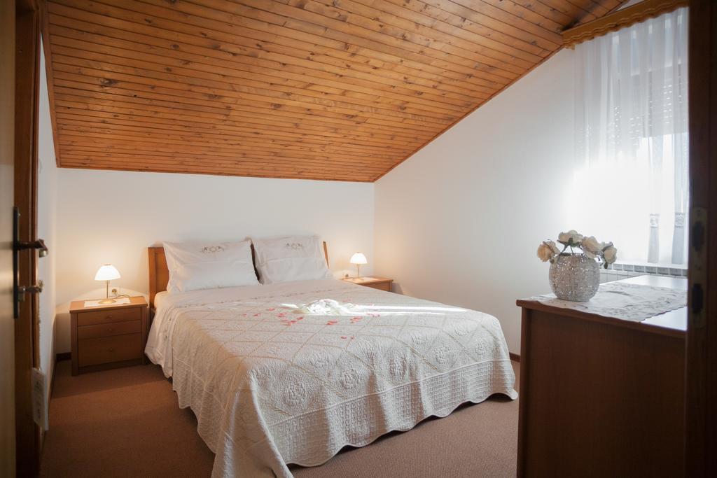 Janezinovi House Guest House Ratecevo Brdo Bagian luar foto