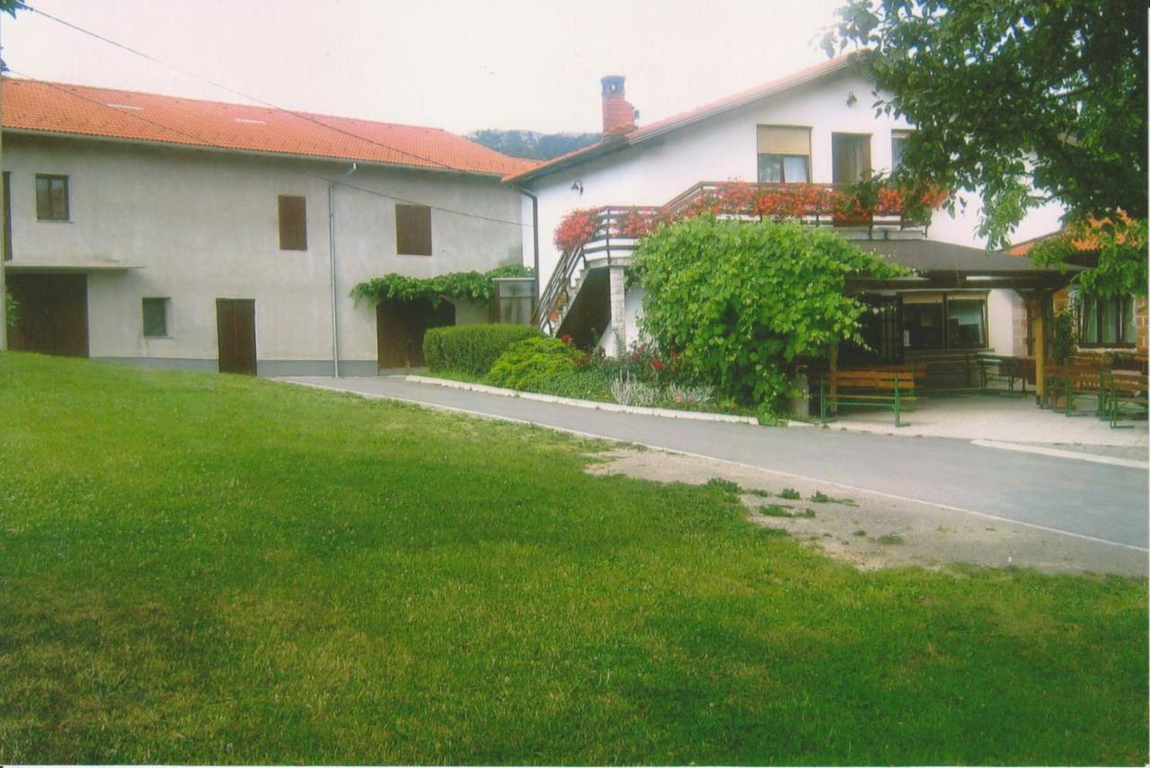 Janezinovi House Guest House Ratecevo Brdo Bagian luar foto