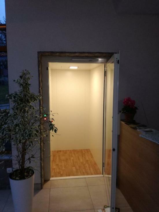 Janezinovi House Guest House Ratecevo Brdo Bagian luar foto